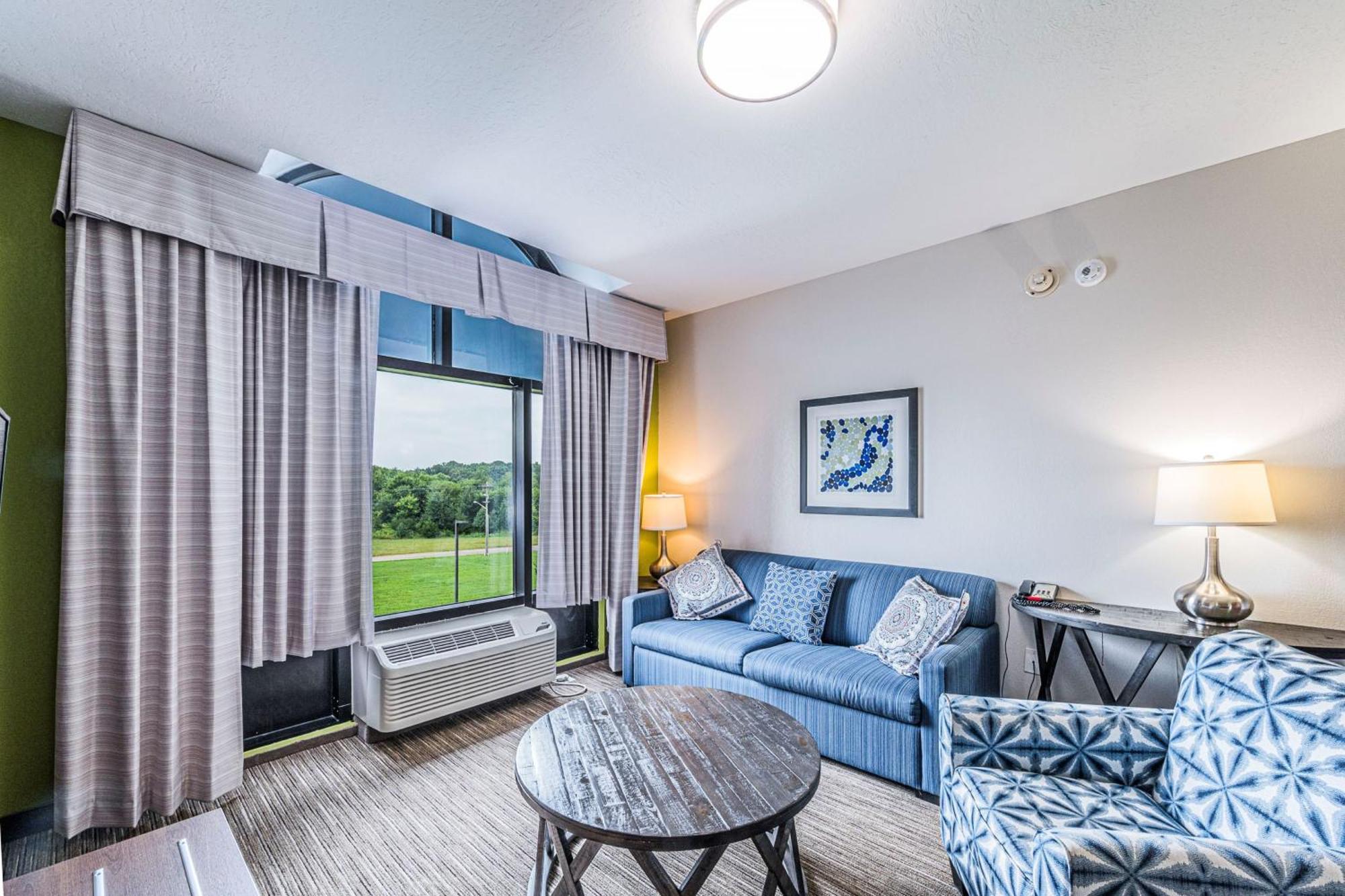Holiday Inn Express Hotel & Suites Franklin By Ihg Εξωτερικό φωτογραφία
