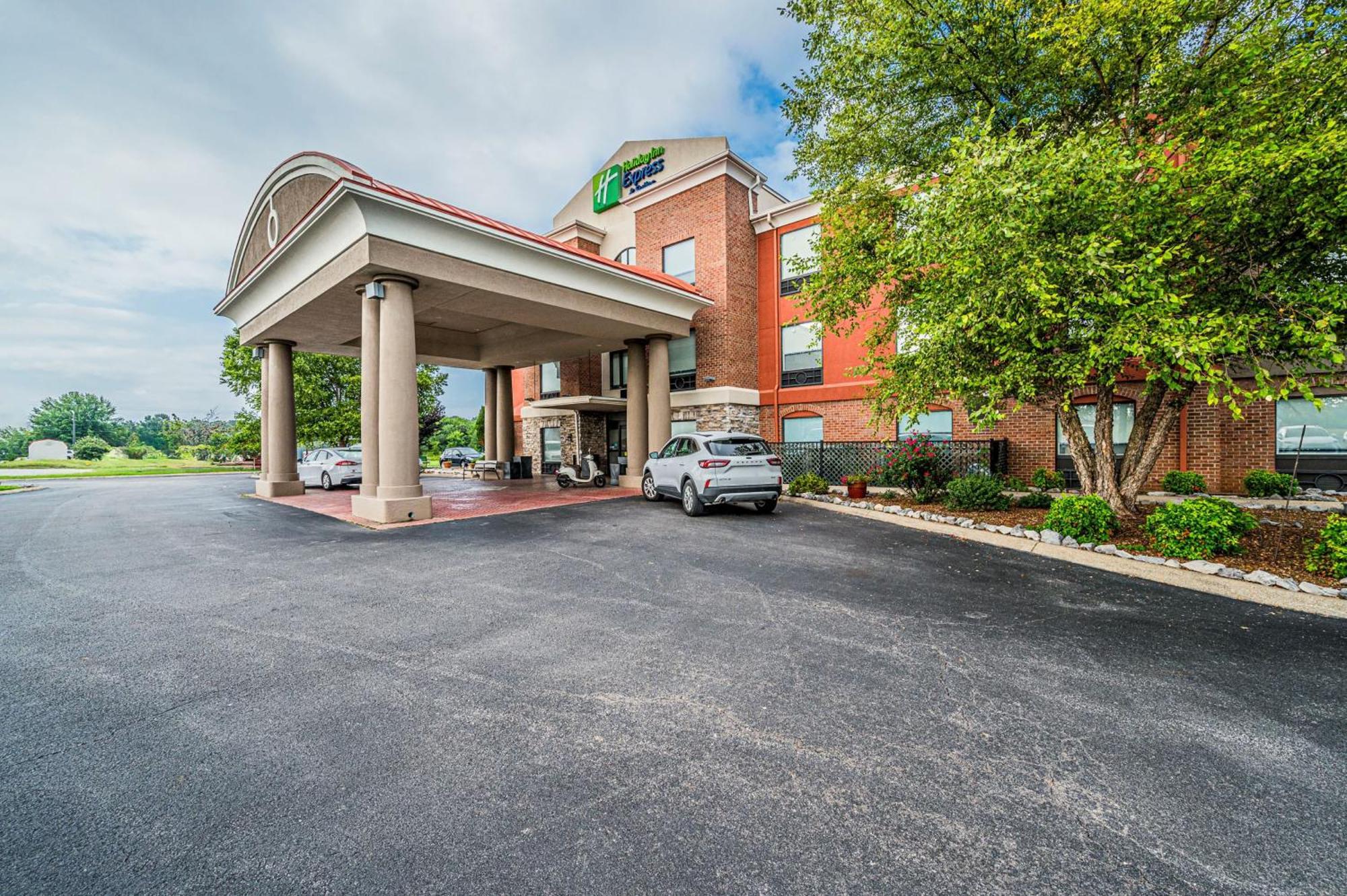 Holiday Inn Express Hotel & Suites Franklin By Ihg Εξωτερικό φωτογραφία